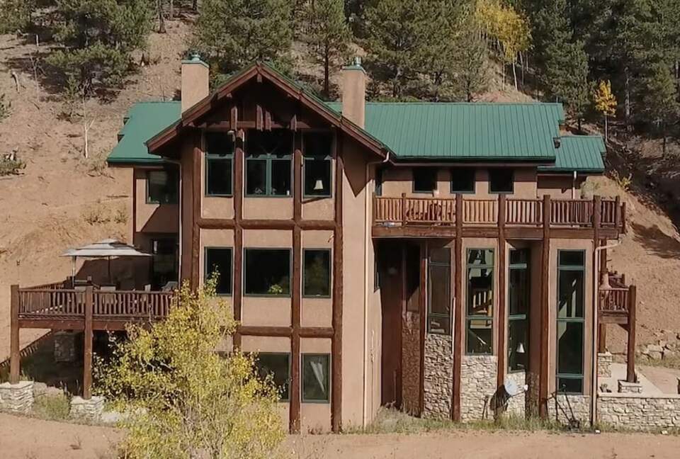 Mountain Home on Trout Creek Ranch - Woodland Park, Colorado