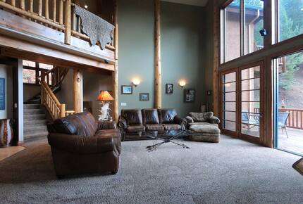 Mountain Home on Trout Creek Ranch - Woodland Park, Colorado