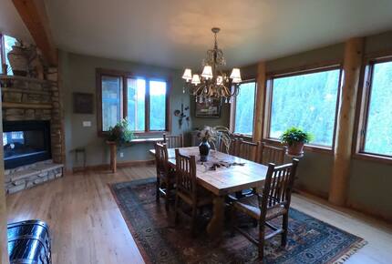 Mountain Home on Trout Creek Ranch - Woodland Park, Colorado