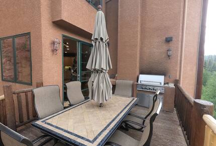 Mountain Home on Trout Creek Ranch - Woodland Park, Colorado