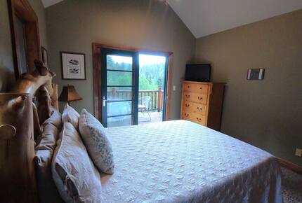 Mountain Home on Trout Creek Ranch - Woodland Park, Colorado