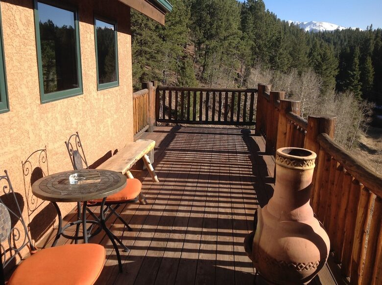 Mountain Home on Trout Creek Ranch - Woodland Park, Colorado
