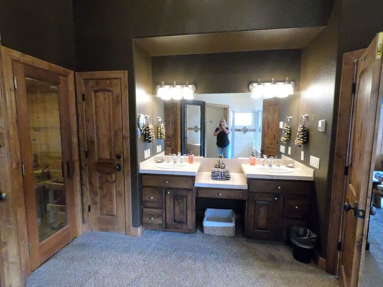 Mountain Home on Trout Creek Ranch - Woodland Park, Colorado