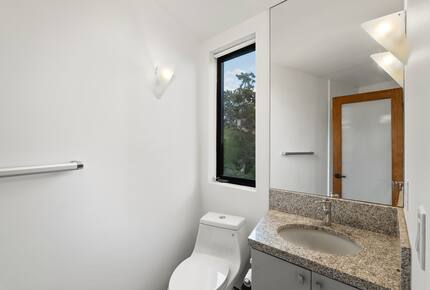 Del Mar Coastal Contemporary Masterpiece - Del Mar, California