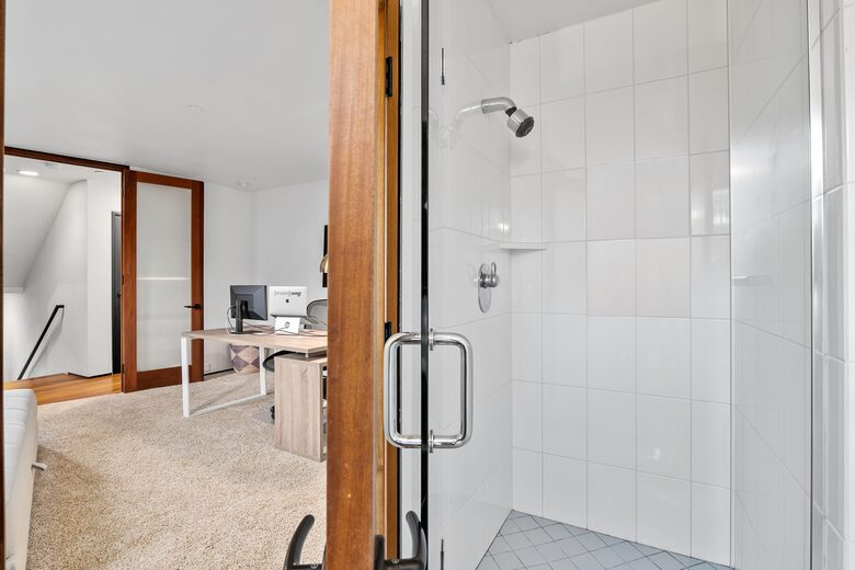 Del Mar Coastal Contemporary Masterpiece - Del Mar, California