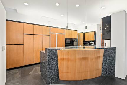 Del Mar Coastal Contemporary Masterpiece - Del Mar, California