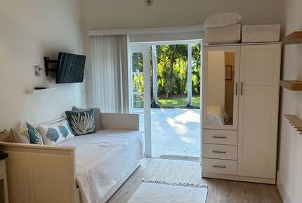 Delray Beach Private Oasis - Delray Beach, Florida