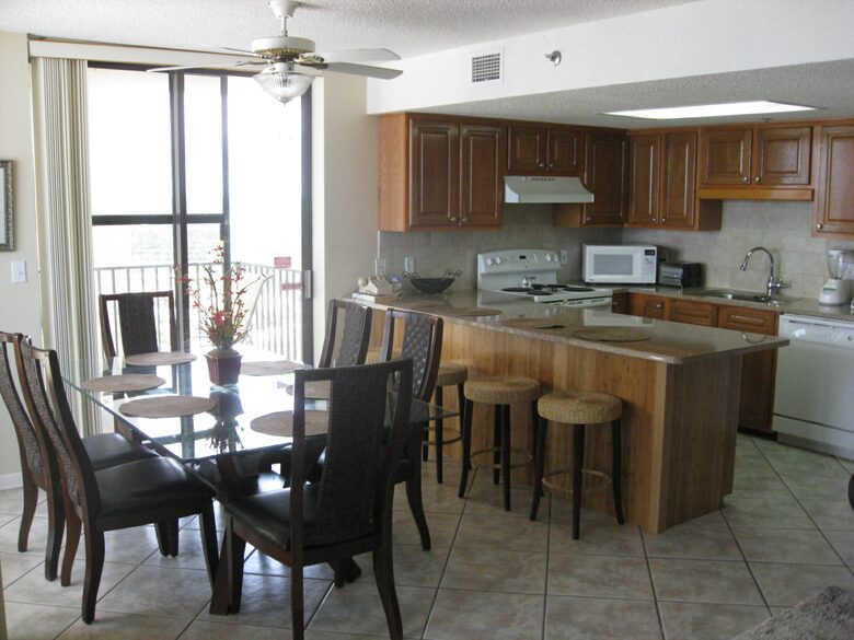 Phoenix Luxury Beachfront Condo - Orange Beach, Alabama