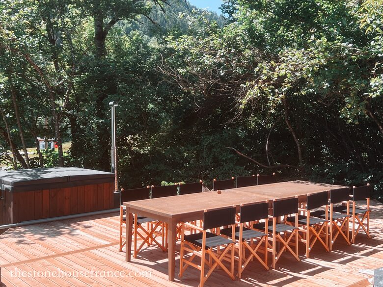 The Front Door | Luxury Chalet in the heart of Portes Du Soleil - Saint-Jean-d'Aulps, France