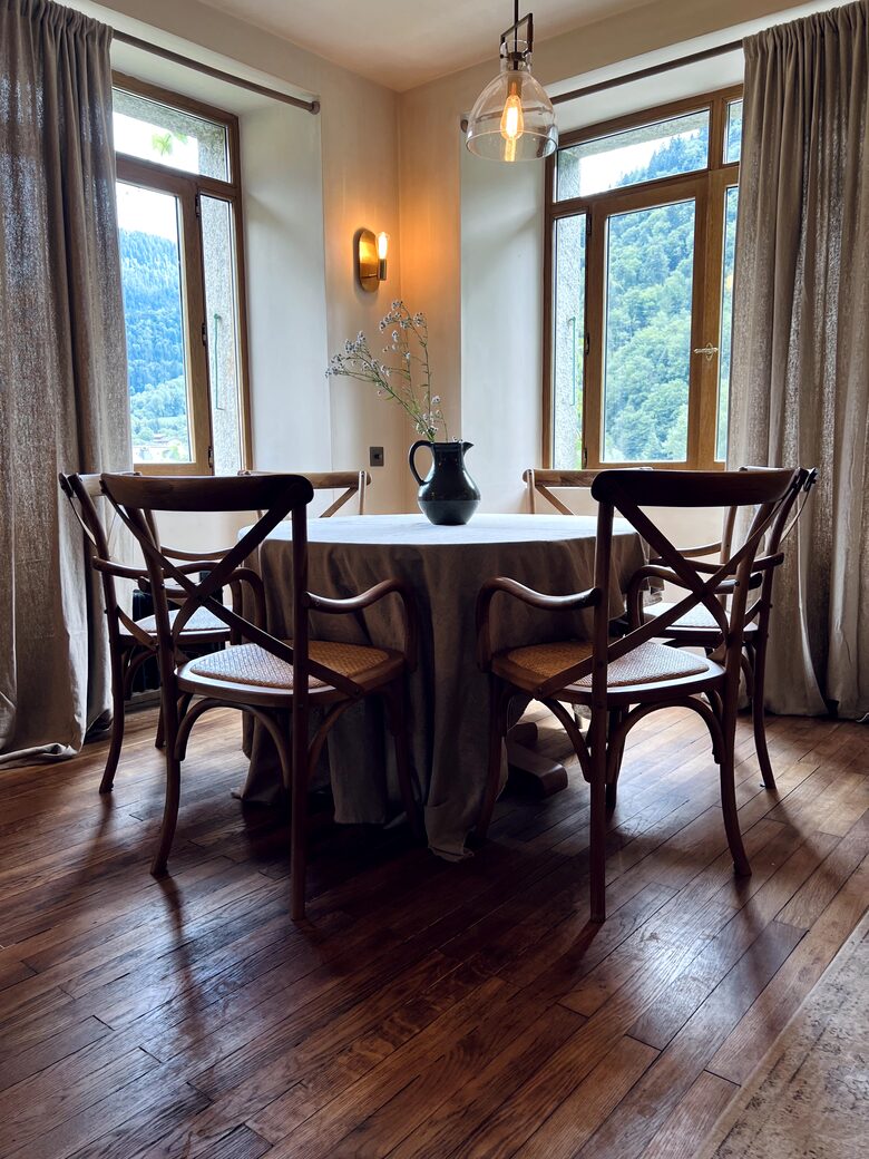 The Front Door | Luxury Chalet in the heart of Portes Du Soleil - Saint-Jean-d'Aulps, France