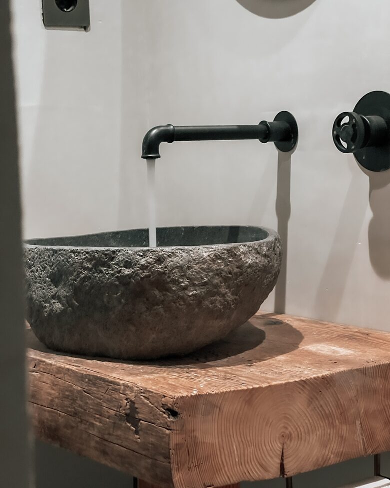 The Front Door | Luxury Chalet in the heart of Portes Du Soleil - Saint-Jean-d'Aulps, France