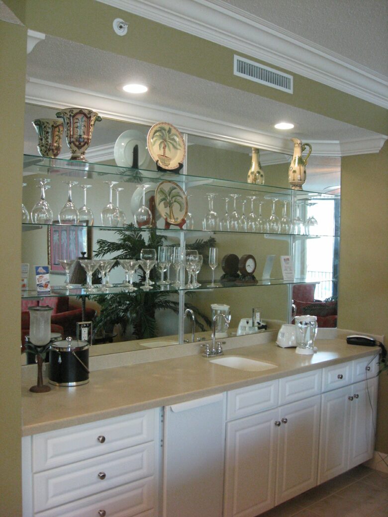 Phoenix on the Bay Luxury - Orange Beach, Alabama