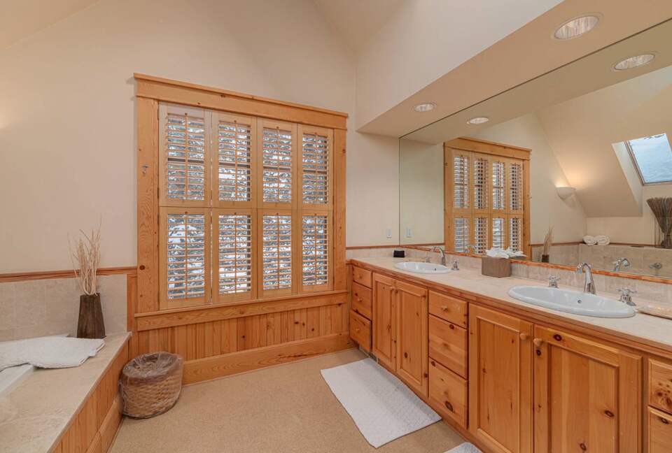 Mountain Getaway on the Telluride Golf Course - Mountain Village, Colorado