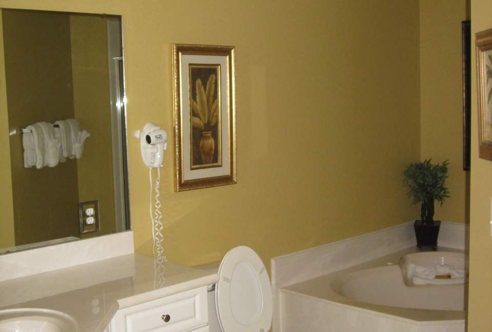 Phoenix on the Bay Luxury - Orange Beach, Alabama