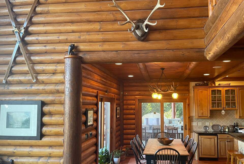 Luxury Log Home at 4 season Wisp Resort (ski-in/ski-out with Deep Creek Lake views; includes also private dock access) - McHenry, Maryland