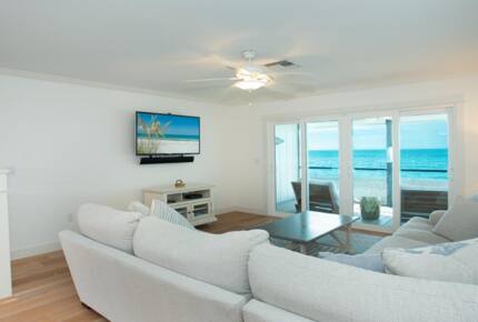 Heavenly Beachfront Hideaway - Placida, Florida