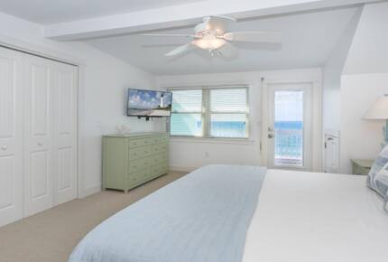 Heavenly Beachfront Hideaway - Placida, Florida