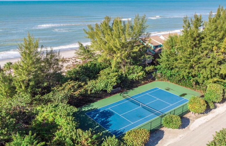 Heavenly Beachfront Hideaway - Placida, Florida