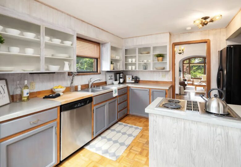 Charming Abode with Ocean Views - Seattle, Washington