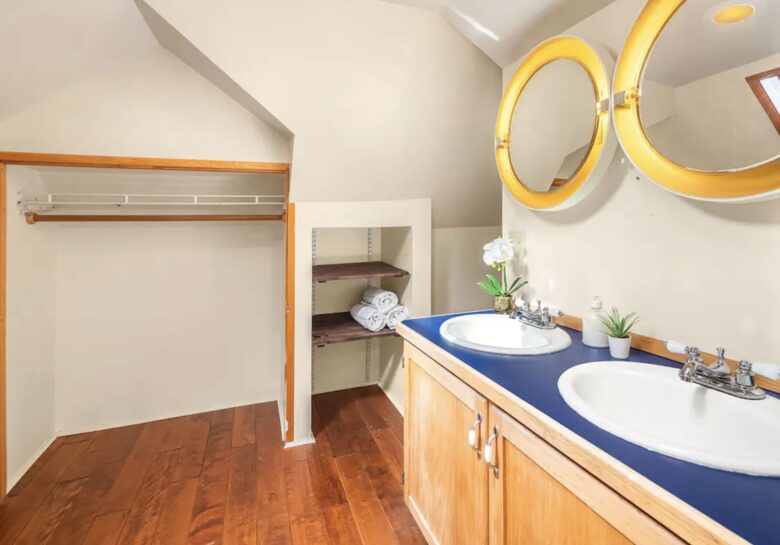 Charming Abode with Ocean Views - Seattle, Washington