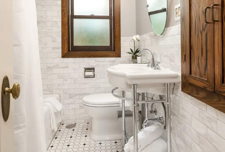 Charming Abode with Ocean Views - Seattle, Washington