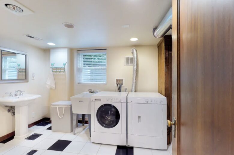 Charming Abode with Ocean Views - Seattle, Washington