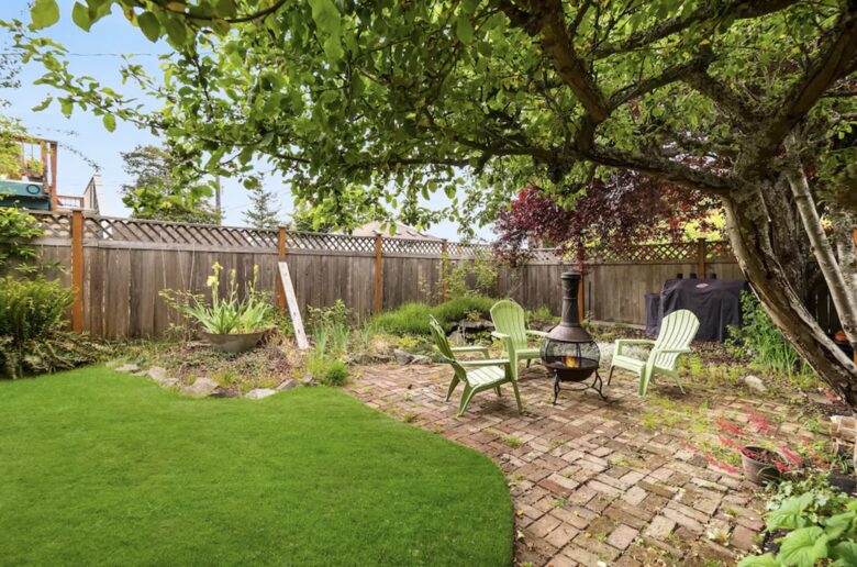 Charming Abode with Ocean Views - Seattle, Washington