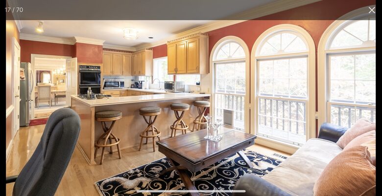 Elegant and Spacious Georgia Home - Roswell, Georgia