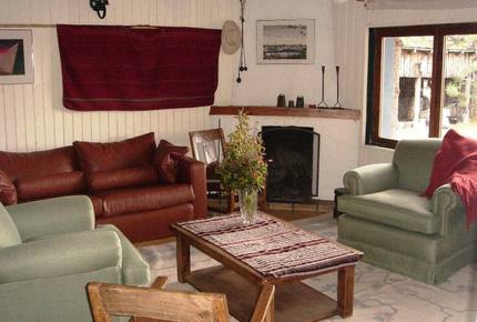 Gorgeous 880 Acre Argentina Ranch - Villa Lago Rivadavia, Argentina