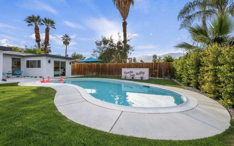 Chic Midcentury Getaway with a Private Pool - Rancho Mirage, California