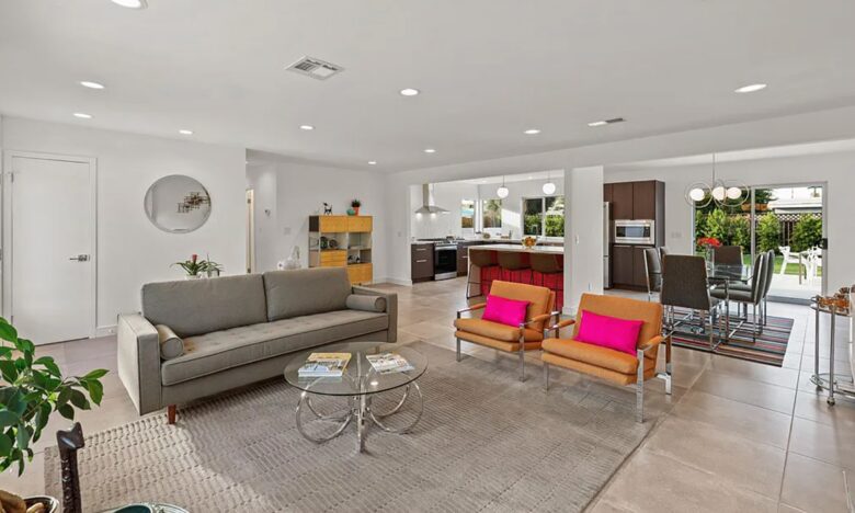 Chic Midcentury Getaway with a Private Pool - Rancho Mirage, California