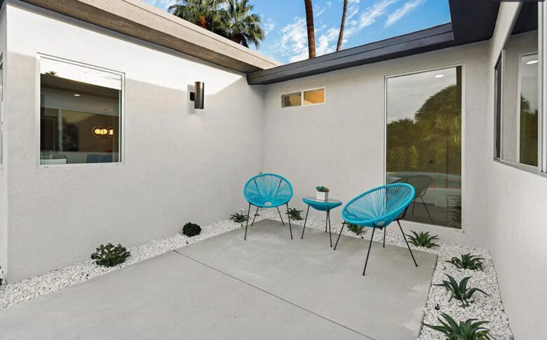 Chic Midcentury Getaway with a Private Pool - Rancho Mirage, California