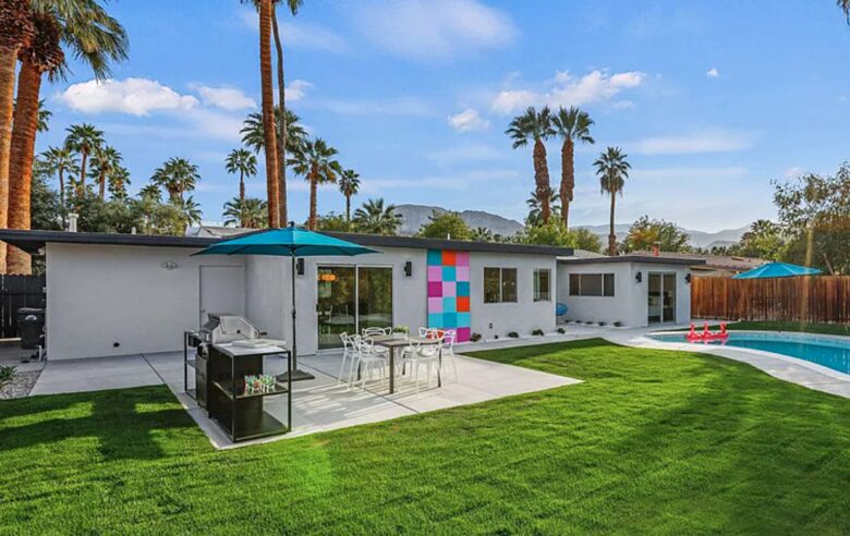 Chic Midcentury Getaway with a Private Pool - Rancho Mirage, California