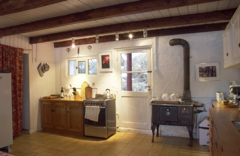 Gorgeous 880 Acre Argentina Ranch - Villa Lago Rivadavia, Argentina