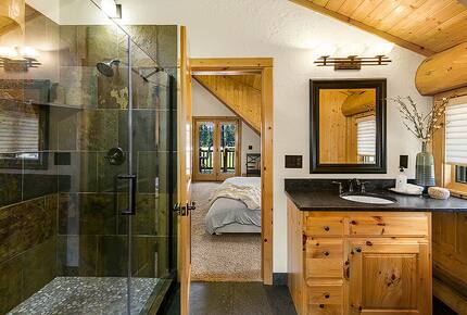 Larkspur Lodge in Suncadia Resort - Cle Elum, Washington