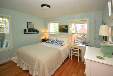 Isabella Cottage | Charming Coastal Retreat in Depoe Bay - Depoe Bay, Oregon