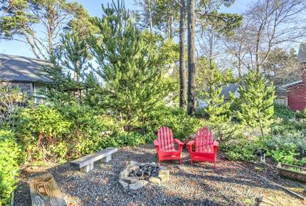 Isabella Cottage | Charming Coastal Retreat in Depoe Bay - Depoe Bay, Oregon