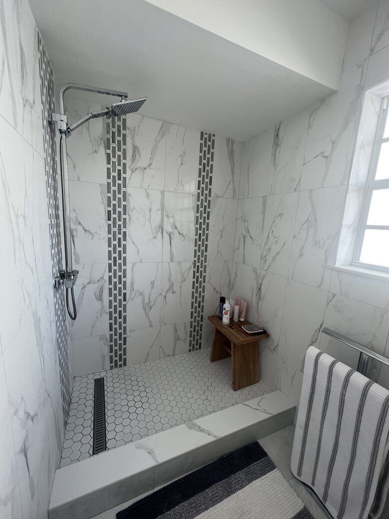 Waterfront Paradise | With pool and hot tub | Minutes from beach - Pompano Beach, Florida