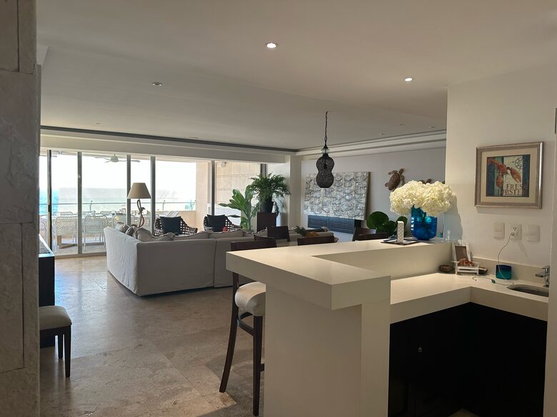 Oceanside Acapulco Beach Villa - Acapulco, Mexico