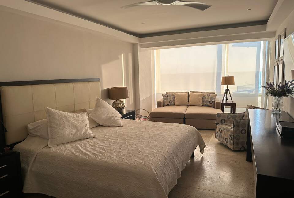 Oceanside Acapulco Beach Villa - Acapulco, Mexico