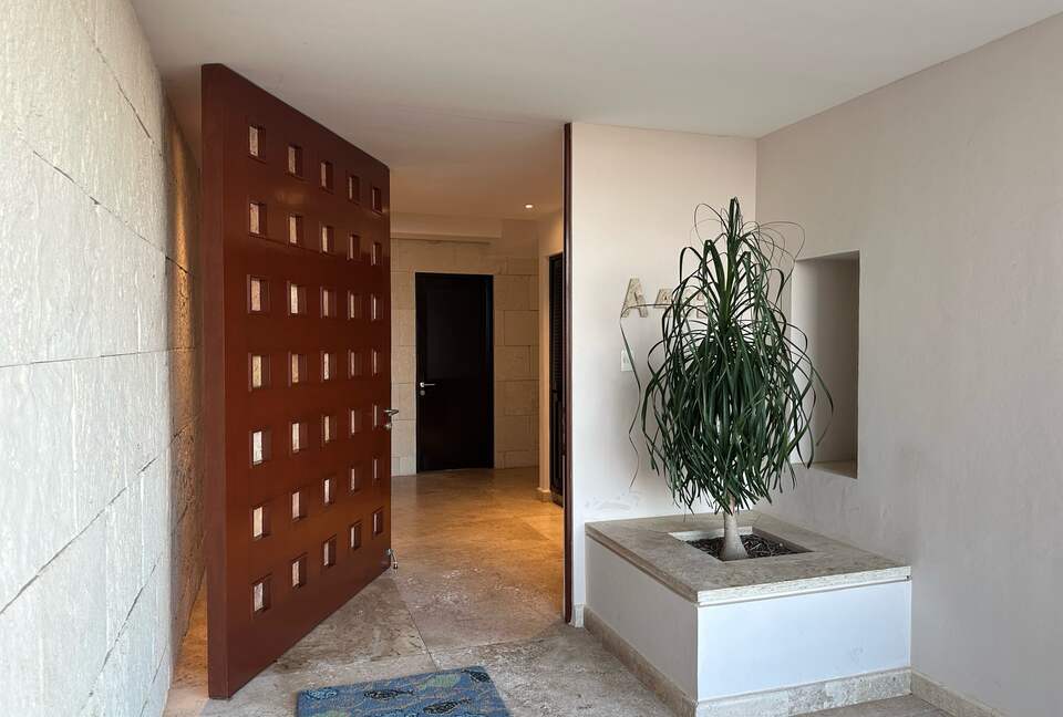 Oceanside Acapulco Beach Villa - Acapulco, Mexico