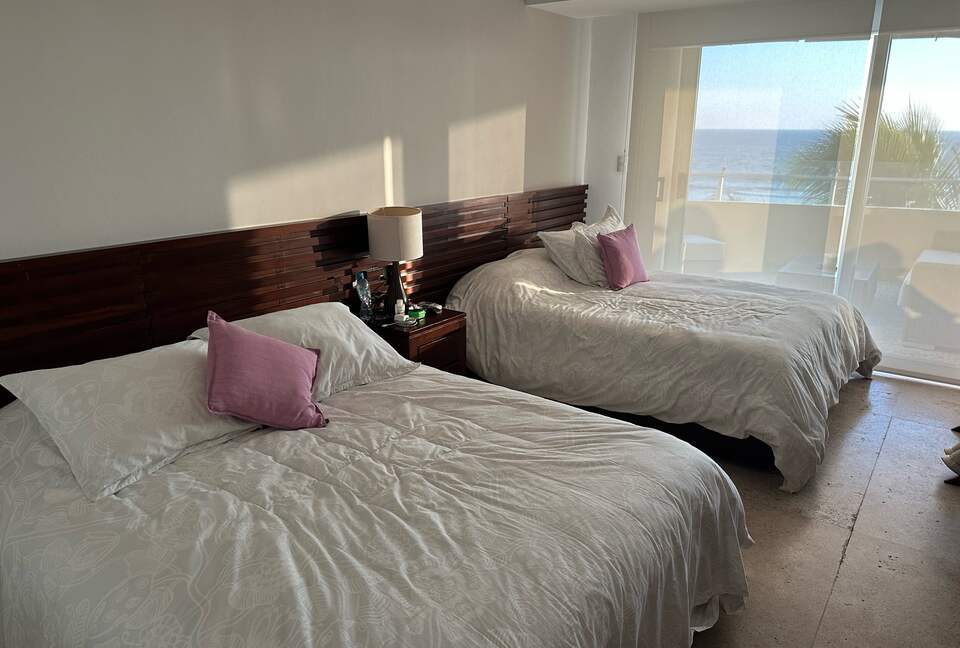 Oceanside Acapulco Beach Villa - Acapulco, Mexico