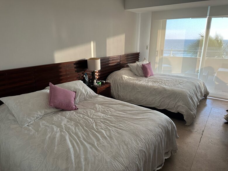 Oceanside Acapulco Beach Villa - Acapulco, Mexico