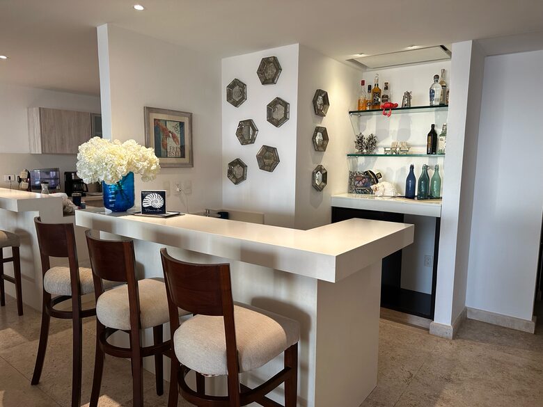 Oceanside Acapulco Beach Villa - Acapulco, Mexico