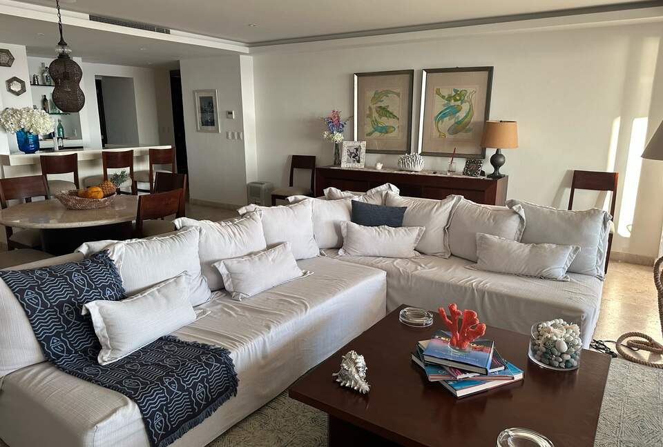 Oceanside Acapulco Beach Villa - Acapulco, Mexico