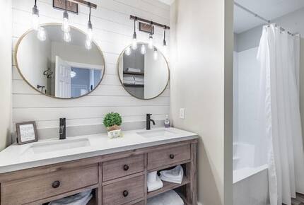 Palazzo 30A with Spa Pool & Private Beach Access - Santa Rosa Beach, Florida