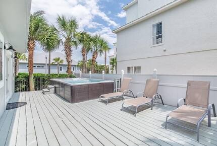 Palazzo 30A with Spa Pool & Private Beach Access - Santa Rosa Beach, Florida