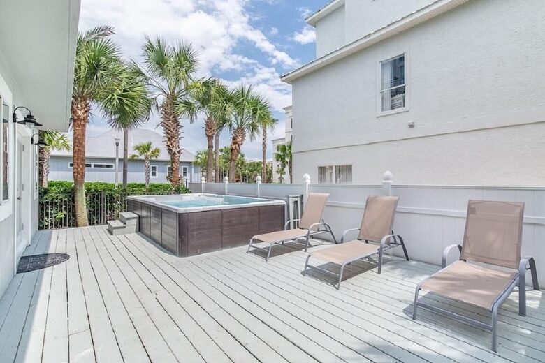 Palazzo 30A with Spa Pool & Private Beach Access - Santa Rosa Beach, Florida