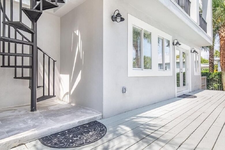 Palazzo 30A with Spa Pool & Private Beach Access - Santa Rosa Beach, Florida