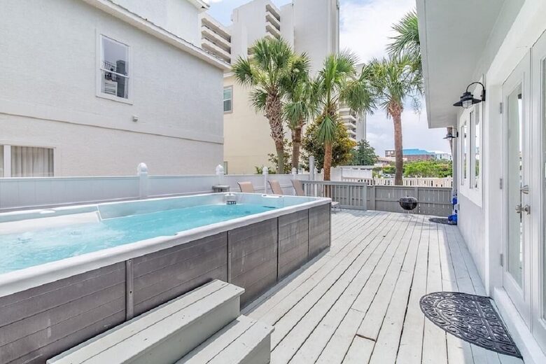 Palazzo 30A with Spa Pool & Private Beach Access - Santa Rosa Beach, Florida
